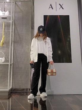 「ARMANI EXCHANGE（アルマーニエクスチェンジ）の【A|X アルマーニ エクスチェンジ】ICON ワンポイント半袖クルーネックTシャツ/REGULAR（Tシャツ/カットソー、ホワイト系）」を使った、♡aYuMiiiiiiiiさん（レディース・158cm）の春コーディネート