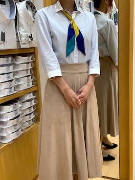 「アイテム（バンダナ/スカーフ）」を使った、BRICK HOUSE by Tokyo Shirts 北戸田イオンモール店さん（レディース・164cm）の秋コーディネート