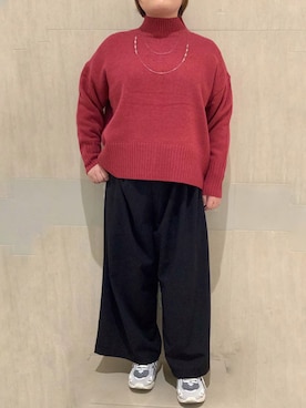 「黒パンツ」｜BRICK HOUSE シャツ工房 新下関ゆめシティ店さん（レディース・158cm）の冬コーディネート