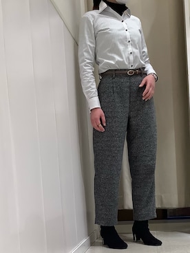 「アイテム（ビジネスシャツ）」を使った、BRICK HOUSE シャツ工房 新下関ゆめシティ店さん（レディース・163cm）の冬コーディネート