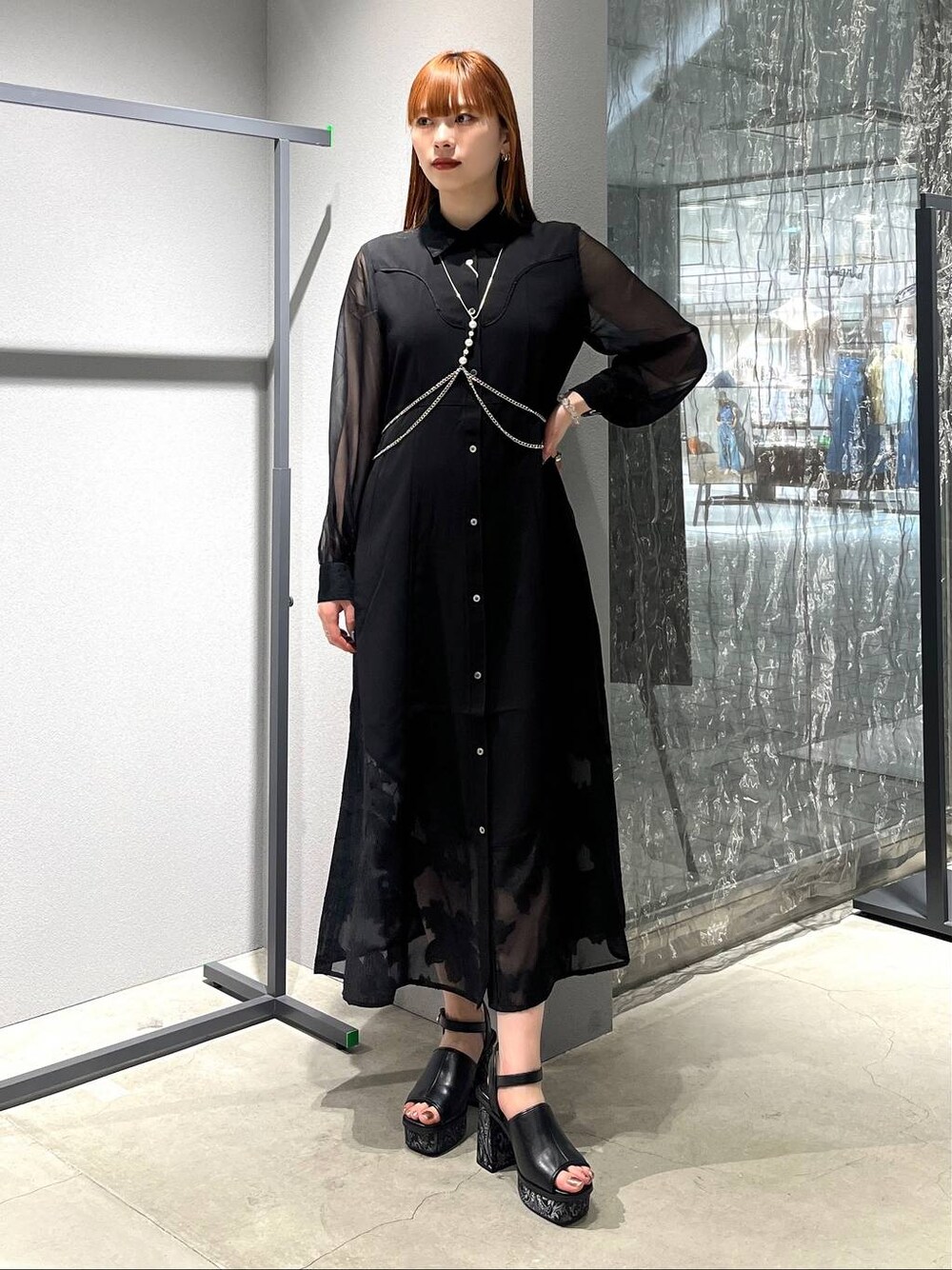 イソザイキリカエシアーワンピース(HARE)を使った人気ファッション