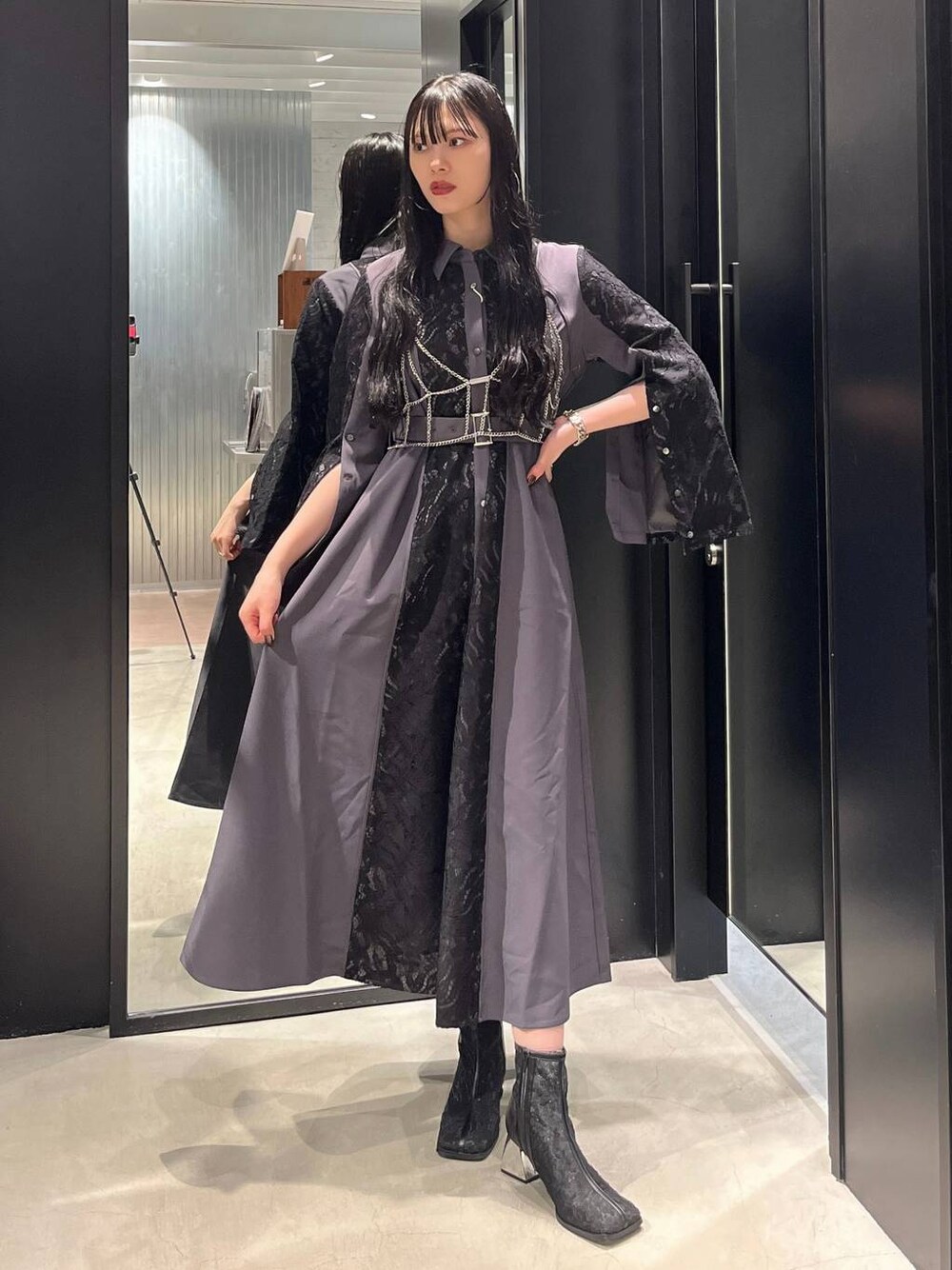 ソデスリットキリカエワンピース(HARE)を使った人気ファッション