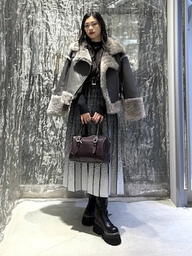 「アイテム（ムートンコート）」を使った、すずかぜさん（レディース・163cm）の冬コーディネート