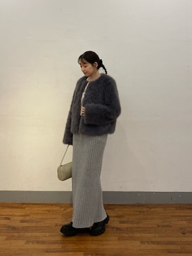 「COLONY 2139（コロニートゥーワンスリーナイン）のアイテム（Tシャツ/カットソー）」を使った、Maminaさん（レディース・157cm）の秋コーディネート