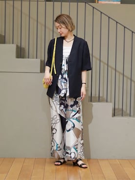 「柄パンツ」｜Ishii_TOMORROWLANDさん（レディース・165cm）の春コーディネート