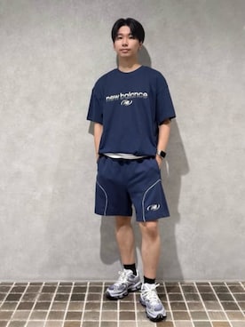 「NEW BALANCE（ニューバランス）のTrackside ショートスリーブTシャツ（Tシャツ/カットソー、ブルー系）」を使った、New Balanceさん（レディース・162cm）の夏コーディネート