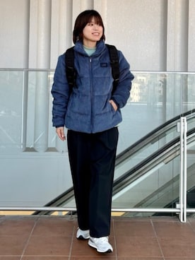 「アイテム（Tシャツ/カットソー、グリーン系）」を使った、New Balanceさん（レディース・160cm）の冬コーディネート