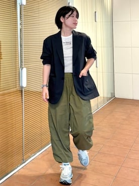 「NEW BALANCE（ニューバランス）のTrackside リンガーショートスリーブTシャツ（Tシャツ/カットソー、ブラウン系）」を使った、New Balanceさん（レディース・162cm）の夏コーディネート