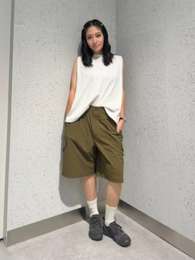 「NEW BALANCE（ニューバランス）のNB GREY スリーブレストップ（Tシャツ/カットソー、ホワイト系）」を使った、New Balanceさん（レディース・150cm）の夏コーディネート