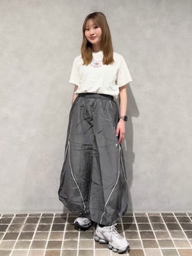 「NEW BALANCE（ニューバランス）のAbzorb 2000（スニーカー、シルバー系）」を使った、New Balanceさん（レディース・153cm）の春コーディネート