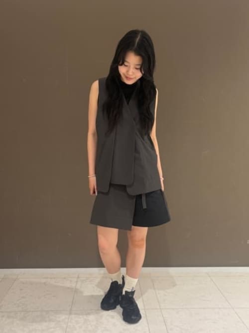 NB GREY スリーブレストップ（Tシャツ&frasl;カットソー）｜New Balance