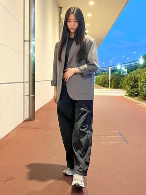 NB Grey テーパードパンツ（スウェットパンツ）｜New Balance