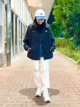 「アイテム（キャップ）」を使った、New Balanceさん（レディース・157cm）の冬コーディネート