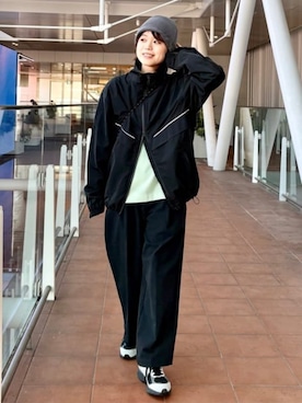 「アイテム（ナイロンジャケット）」を使った、New Balanceさん（レディース・160cm）の秋コーディネート