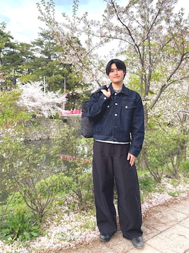 「Lui's（ルイス）のアイテム（スラックス）」を使った、motoya0618さん（メンズ・168cm）の春コーディネート