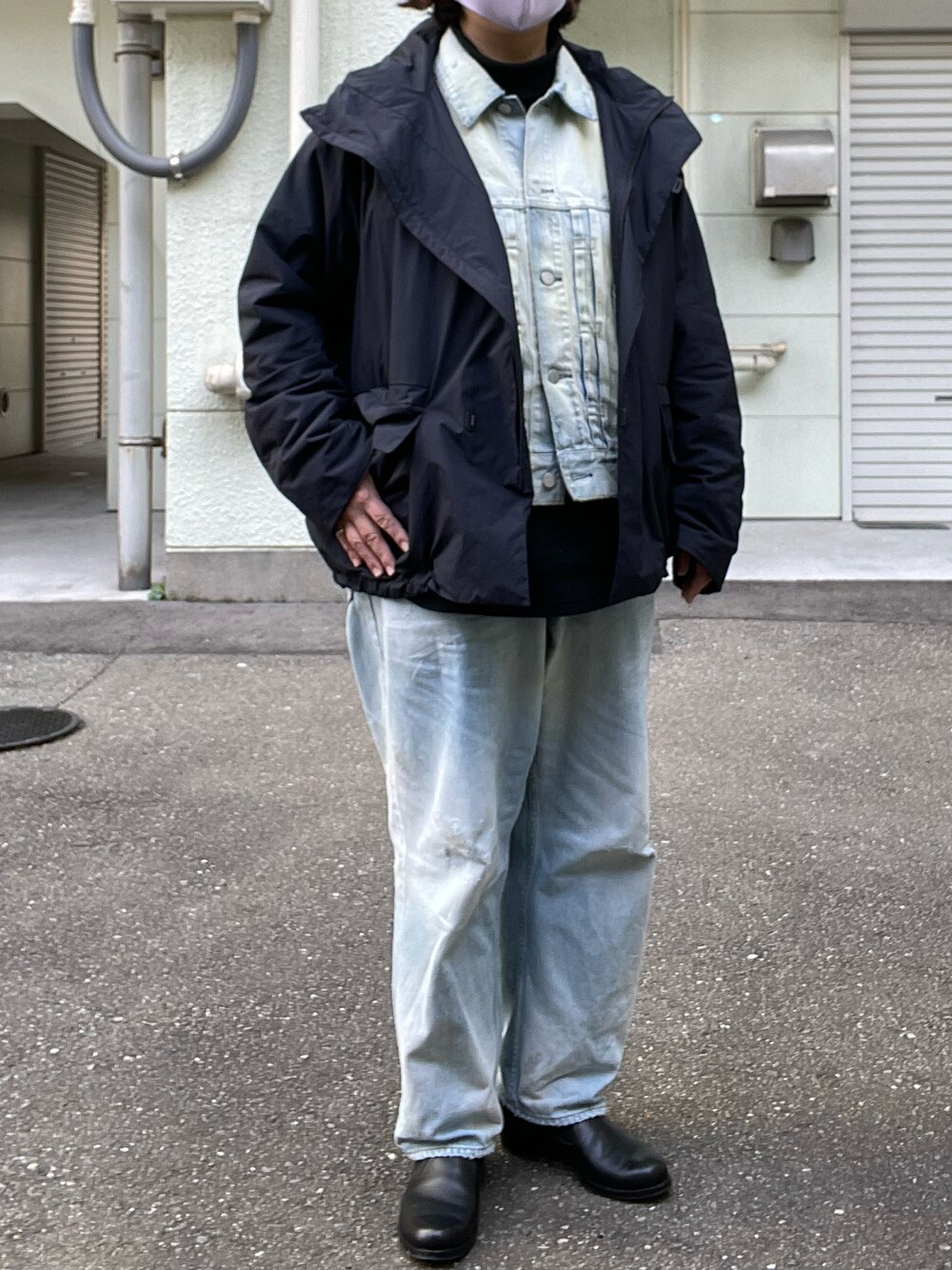 「冬コーデ、TEATORA、ancellm、デニムジャケット、デニムパンツ、デニムセットアップ、Porter Classic、サーマルカットソー、PETROSOLAUM、レザーシューズ」｜「ancellmのアイテム（デニムパンツ、ブルー系）」を使った、SPADE25さん（レディース・167cm）の冬コーディネートの1枚目の写真