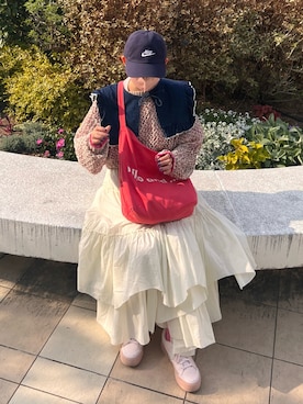 「ニコアンド」｜「アイテム（スカート）」を使った、mikoさん（レディース・157cm）の春コーディネート