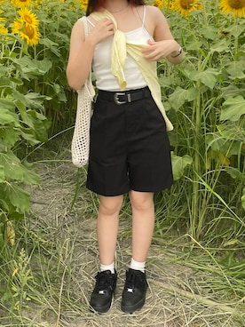 「ひまわり畑」｜「アイテム（パンツ）」を使った、あやかさん（レディース・162cm）の夏コーディネート