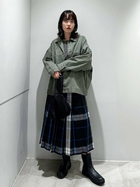 「アイテム（カバーオール）」を使った、Mtさん（レディース・164cm）の秋コーディネート