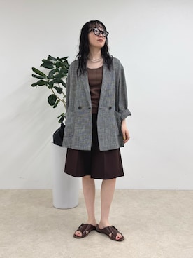 「fredy emue（フレディエミュ）のカラミテーラードジャケット（休闲西装、ブラック系）」を使った、スダサチカさん（レディース・155cm）の春コーディネート