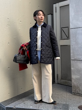 「アイテム（マフラー）」を使った、スダサチカさん（レディース・155cm）の秋コーディネート