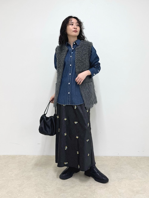 セール】サテンフラワー刺繍スカート（スカート）｜fredy emue