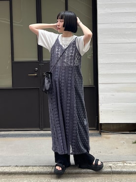 「アイテム（スラックス）」を使った、スダサチカさん（レディース・155cm）の春コーディネート