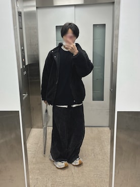 「MAISON SPECIAL（メゾンスペシャル）のアイテム（スウェットパンツ）」を使った、かぷてゃさん（メンズ・174cm）の冬コーディネート