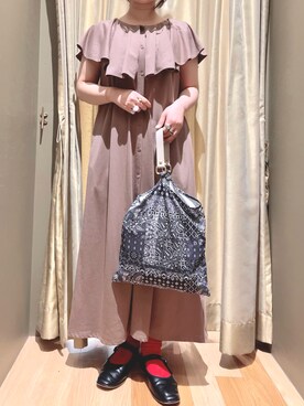 「ごきげんウィーク」｜「アイテム（ワンピース/ドレス）」を使った、Nishiさん（レディース・159cm）の春コーディネート
