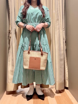 「ごきげんウィーク」｜「アイテム（ワンピース/ドレス）」を使った、Nishiさん（レディース・159cm）の春コーディネート