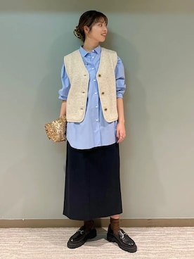 「Uhr（ウーア）のアイテム」を使った、福西さん（レディース・160cm）の冬コーディネート