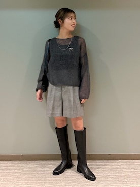 「アイテム（ブローチ/コサージュ）」を使った、福西さん（レディース・160cm）の秋コーディネート