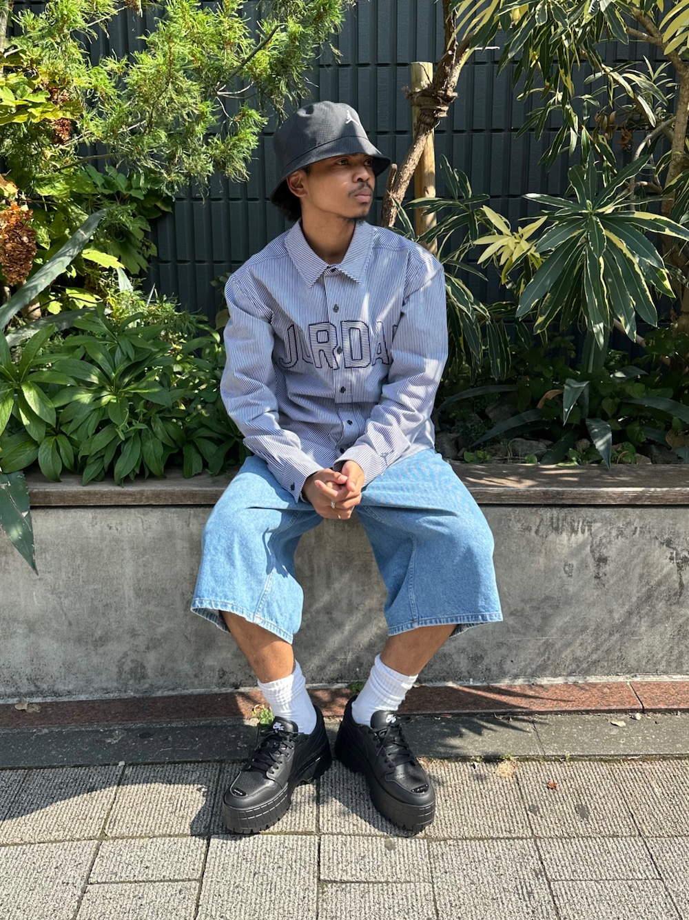 Nike Yokohama Vivre(Nike Yokohama Vivre)｜JORDAN BRANDのスニーカー