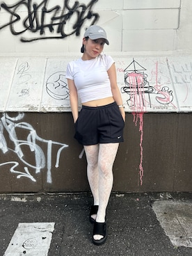 「NIKE(ナイキ)のアイテム(Tシャツ/カットソー)」を使った、Nike Yokohama Vivreさん(レディース・156cm)の夏コーディネート