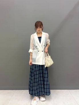 「SENSE OF PLACE by URBAN RESEARCH（センスオブプレイスバイアーバンリサーチ）のアイテム（テーラードジャケット）」を使った、KEIKOさん（レディース・163cm）の夏コーディネート