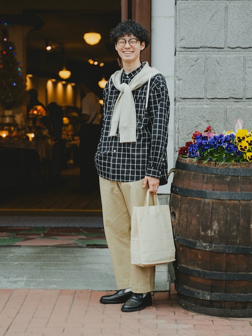 scye フードスカーフ　新品ダークグレー未使用 scye フードスカーフ 新品ダークグレー未使用 Curensology（カレン