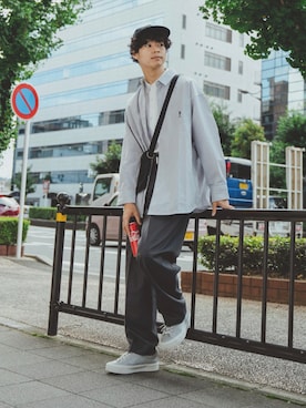 「SLACK FOOTWEAR（スラックフットウェア）のアイテム」を使った、三木 克海さん（メンズ・175cm）の秋コーディネート