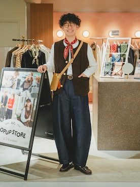 「アイテム（ベスト）」を使った、三木 克海さん（メンズ・175cm）の秋コーディネート