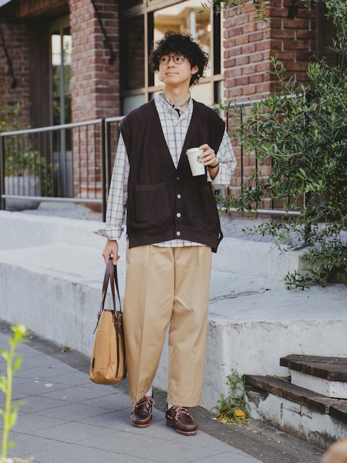 「Timberland(ティンバーランド)の【定番】メンズ スリーアイ(3eye) クラシックラグ(モカシン/デッキシューズ)」を使った、三木 克海さん(メンズ・175cm)の春コーディネート