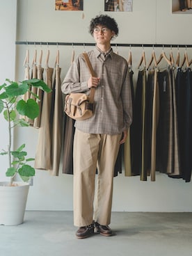 「アイテム（モカシン/デッキシューズ）」を使った、三木 克海さん（メンズ・175cm）の夏コーディネート