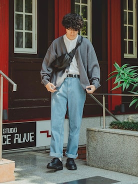 カーディガン ボレロを使った ボディバッグ のメンズ人気ファッションコーディネート Wear