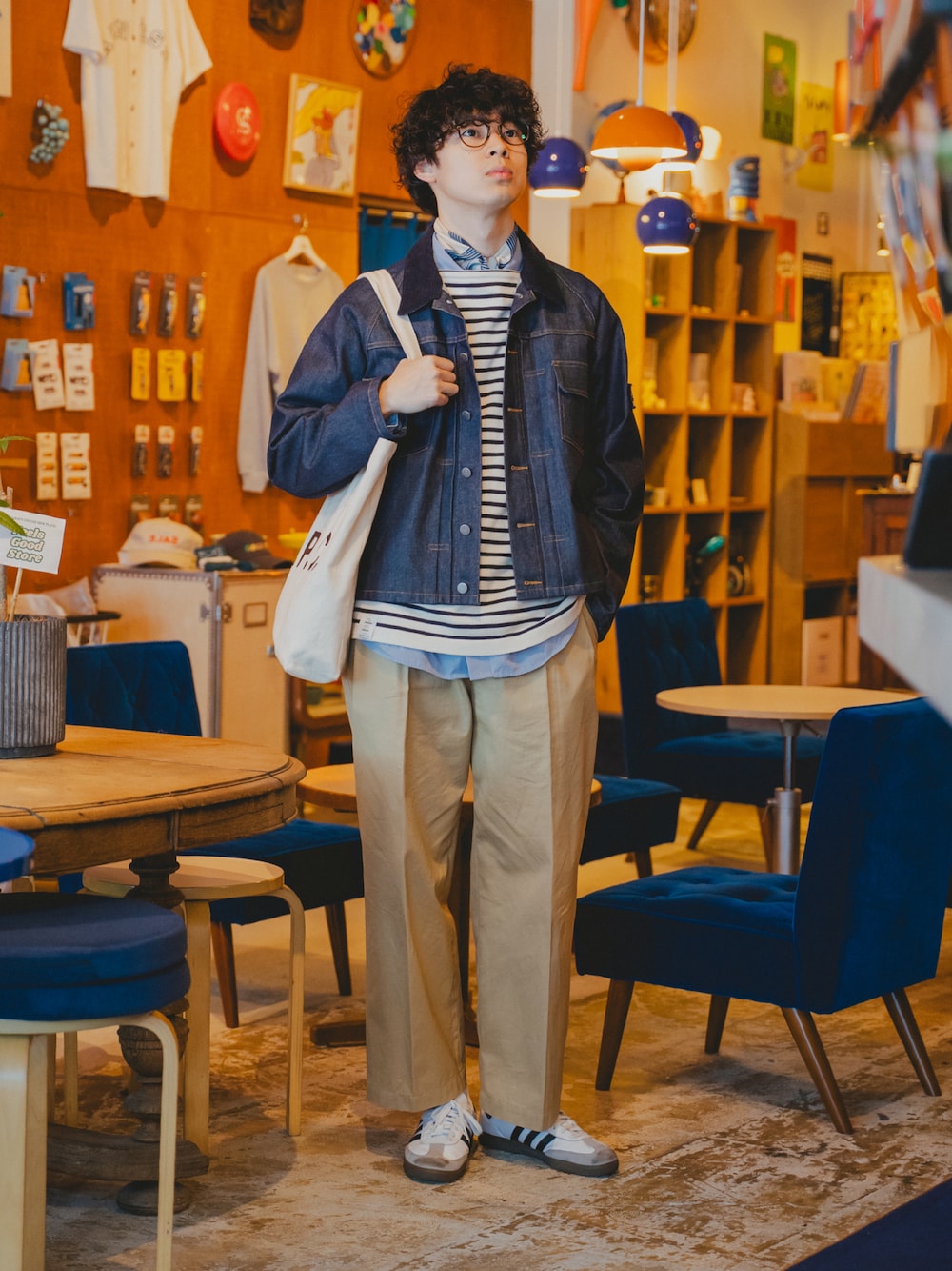 Barbourのデニムジャケットを使った人気ファッションコーディネート - WEAR