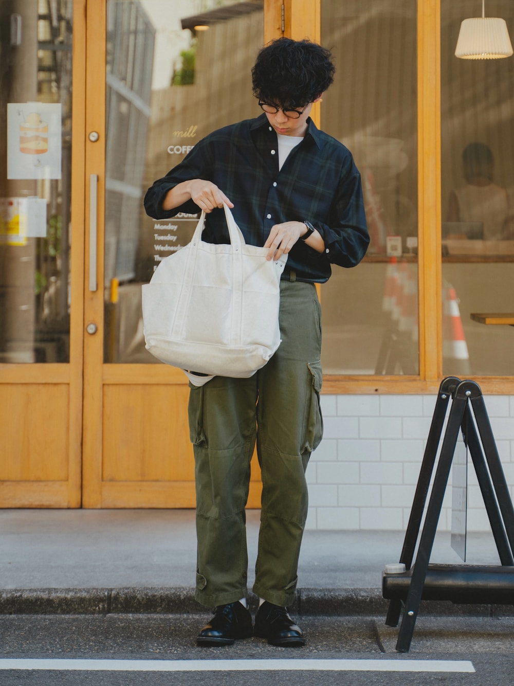 YAECA（ヤエカ）の「ツールバッグ 中 - 18952（トートバッグ）」 - WEAR