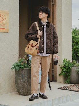 「アイテム（バンダナ/スカーフ）」を使った、三木 克海さん（メンズ・175cm）の秋コーディネート