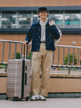 「Maison Kitsune(メゾンキツネ)のアイテム」を使った、三木 克海さん(メンズ・175cm)の秋コーディネート