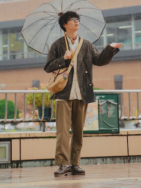 「アイテム（バンダナ/スカーフ）」を使った、三木 克海さん（メンズ・175cm）の秋コーディネート