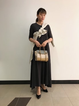 「LOWELL things（ロウェル　シングス）のLegacy/レザー2WAYオープントートバッグ mini（トートバッグ）」を使った、keikeiriさん（レディース・167cm）の秋コーディネート