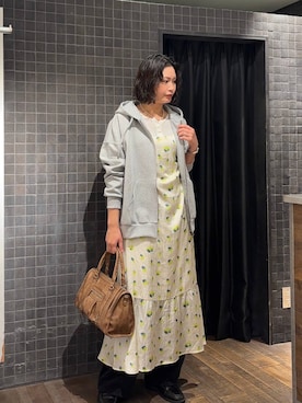 「JEANASIS（ジーナシス）のセミシアーリブヘンリー LS/326122（Tシャツ/カットソー、ホワイト系）」を使った、まるさん（JEANASIS）さん（レディース・171cm）の春コーディネート