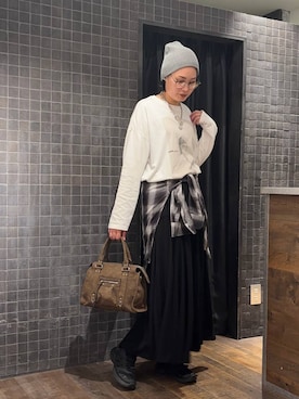 「ロングスカート」｜「アイテム（シャツ/ブラウス）」を使った、まるさん（JEANASIS）さん（レディース・171cm・30代）の秋コーディネート