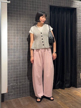 「JEANASIS（ジーナシス）のアイテム（Tシャツ/カットソー）」を使った、まるさん（JEANASIS）さん（レディース・171cm）の春コーディネート